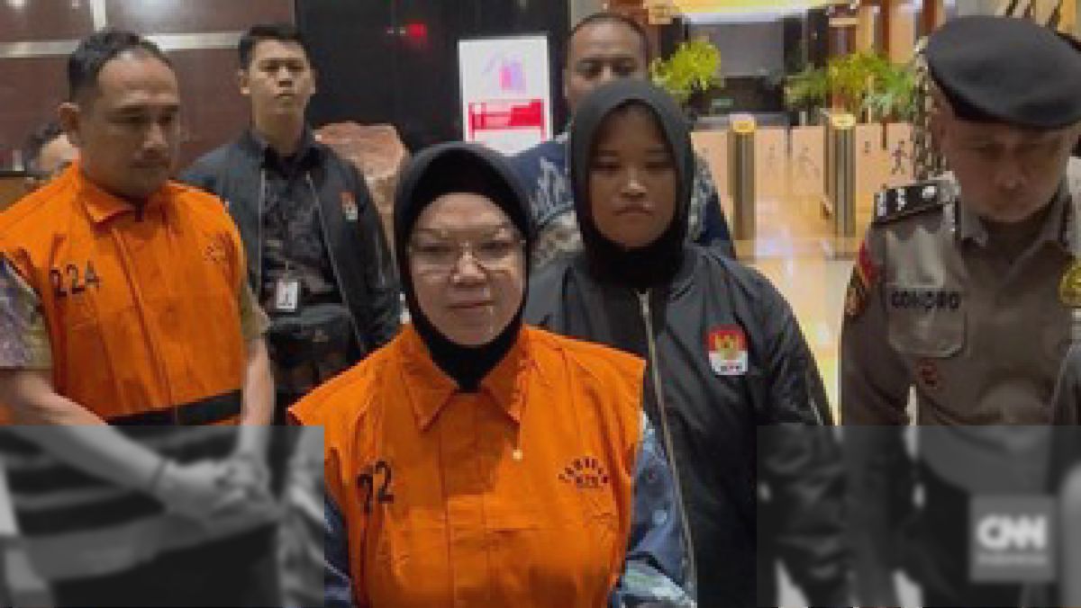 KPK Tahan Bupati Sukoharjo Etik Suryani Dini Hari