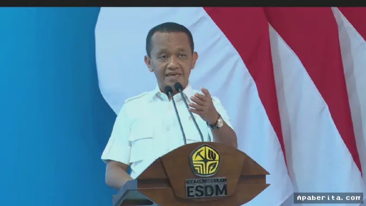KARAWANG — Menteri Energi dan Sumber Daya Mineral (ESDM) Bahlil Lahadalia secara