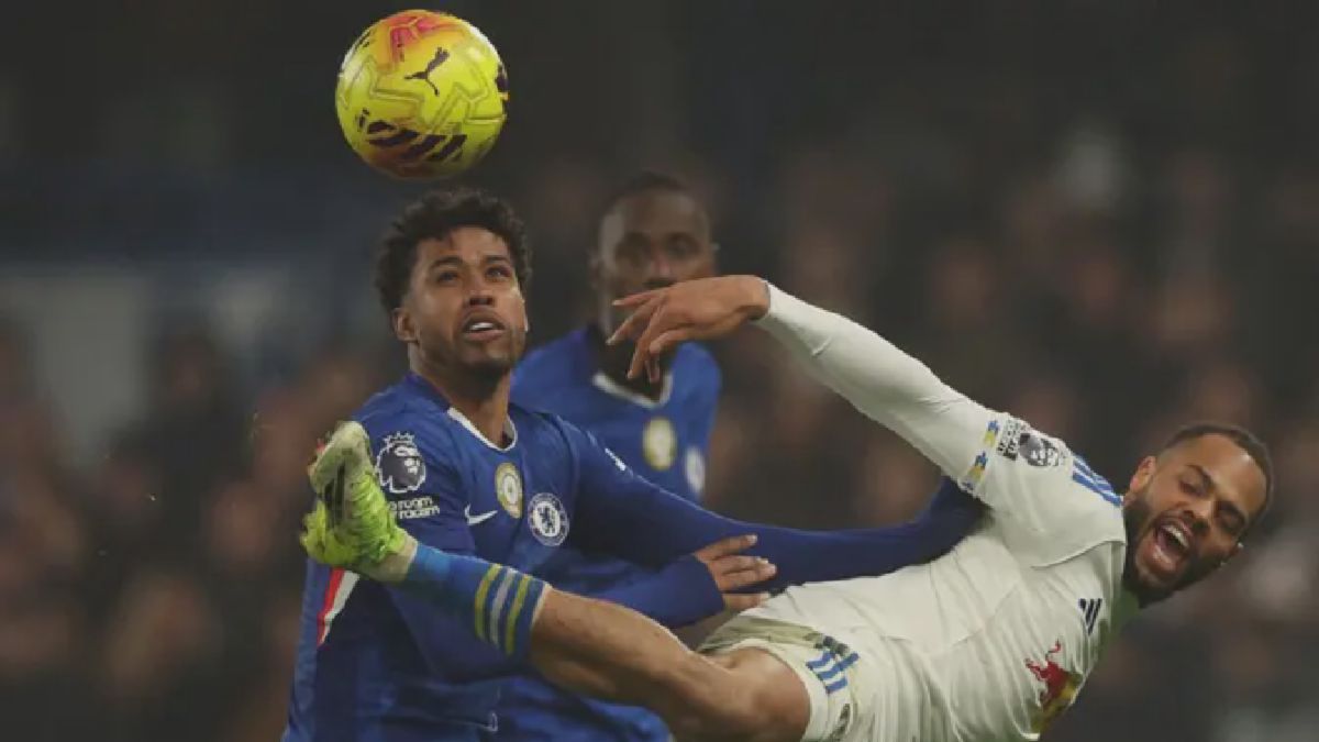 Kisah Dua Laga: Duel Andrey Santos dan Pelukan Mbappe-Hakimi