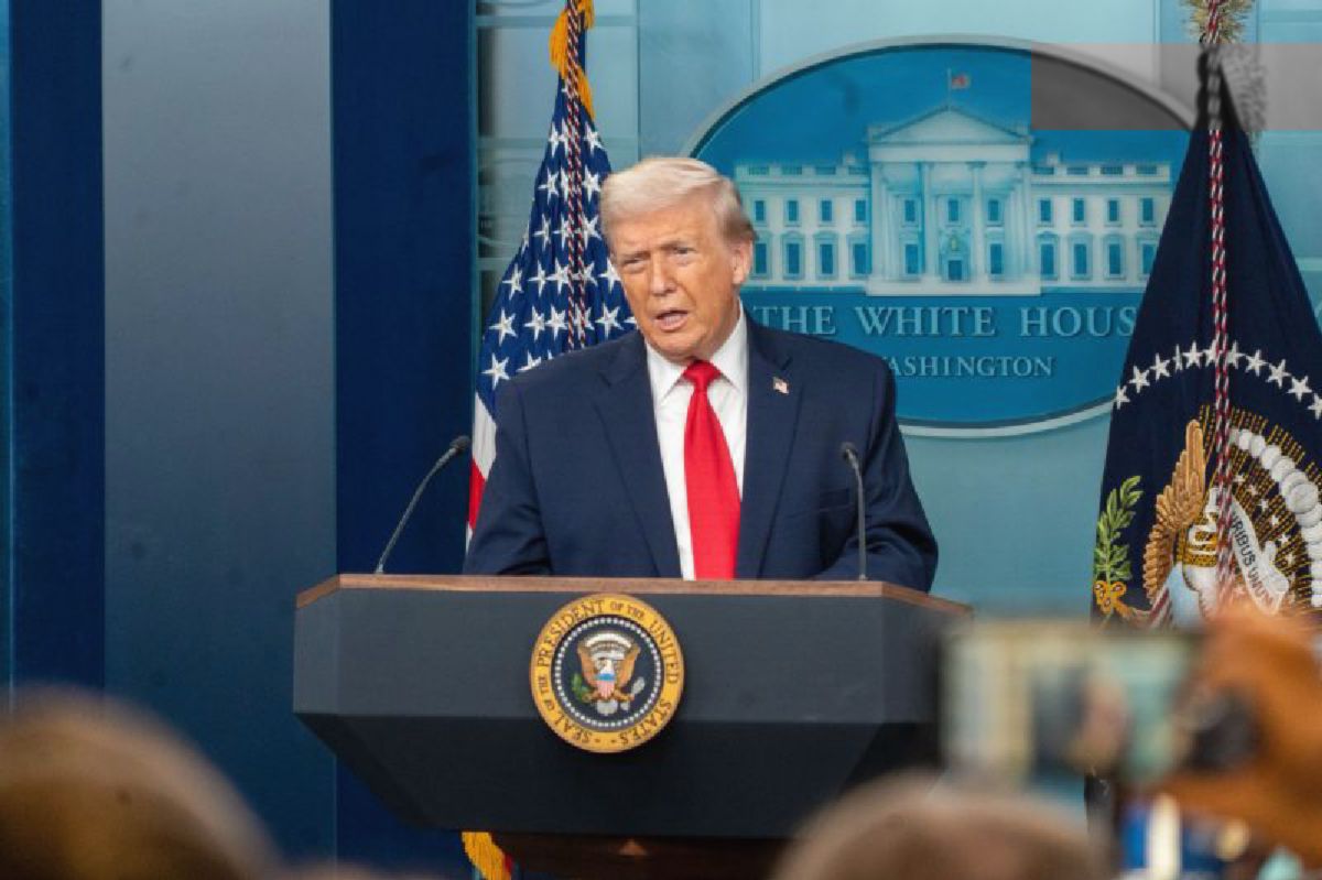 Trump Naikkan Tarif Impor Otomotif dan Farmasi Korsel Jadi 25 Persen