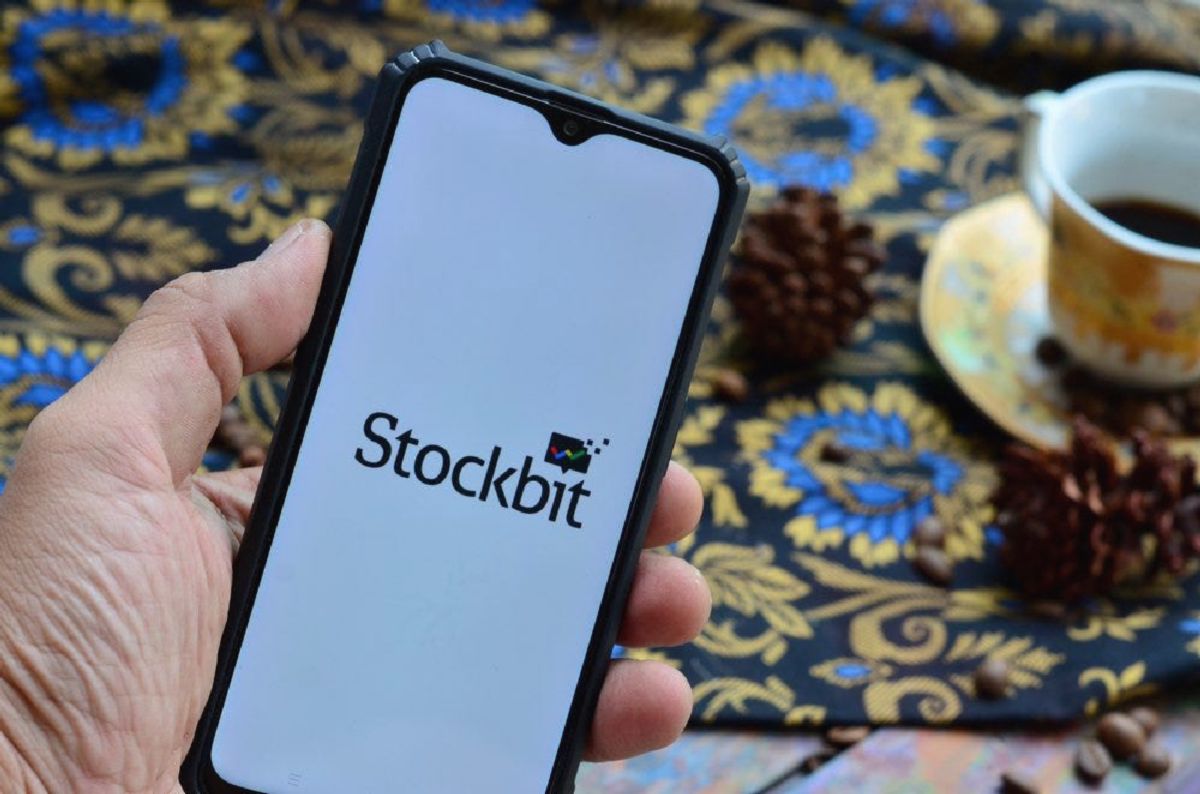 Stockbit Kokoh, Robinhood Hengkang, one% Beralih ke Kebugaran