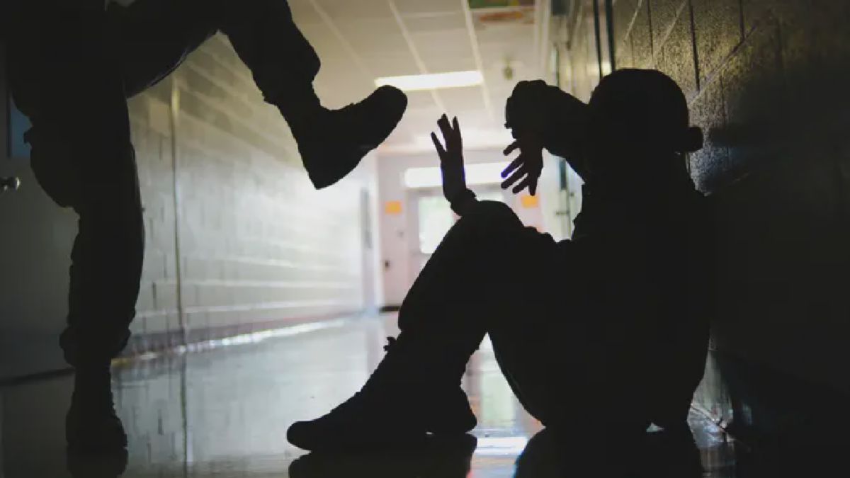 Sembilan Tahun Membully, Pria Ini Akhirnya Dijebloskan ke Penjara