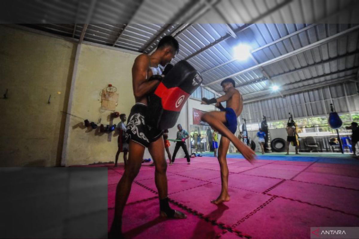 Muay Thai vs Boxing: Perbedaan Teknik, Aturan, dan Filosofi