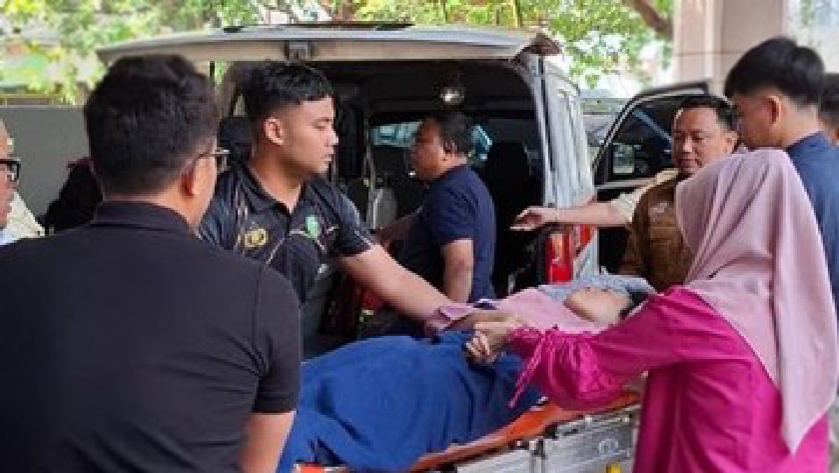 Polres Metro Jakpus Evakuasi Cepat Wanita Keguguran di Stasiun Sawah Besar