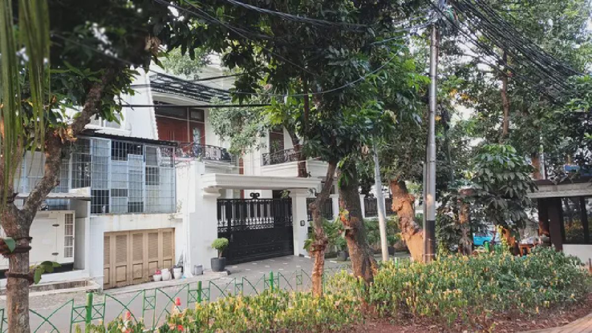 Rumah Eks Jampidsus Febrie Adriansyah Sepi Pasca Penetapan Tersangka