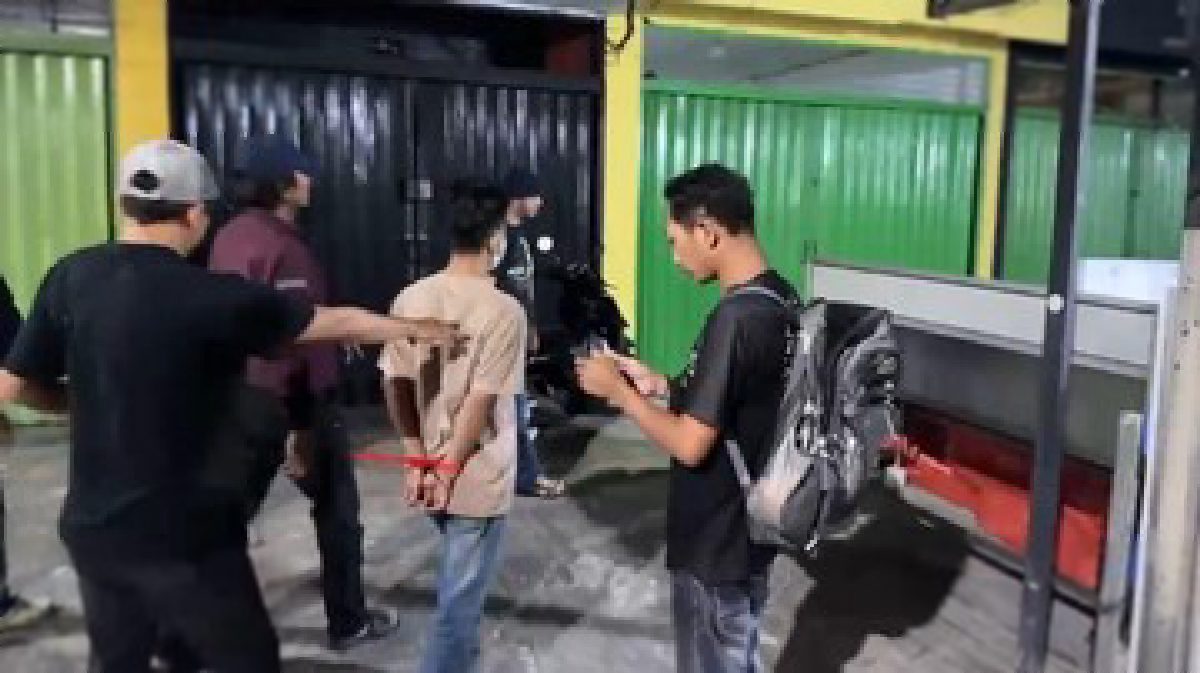 Pencuri Motor di Showroom Tangerang Ditangkap, Rekan Masih Buron