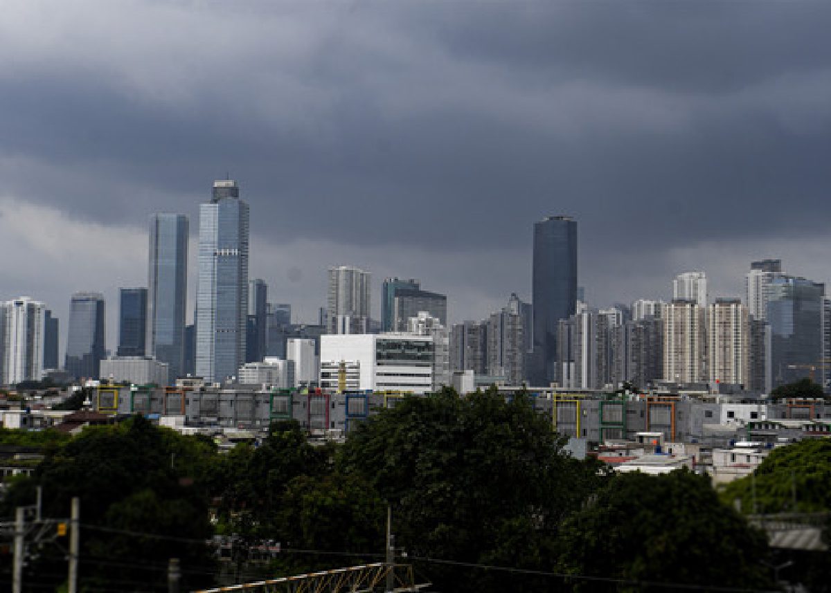 BMKG Rilis Proyeksi Senin: Hujan Ringan di Jakarta-Bandung Sore Hari