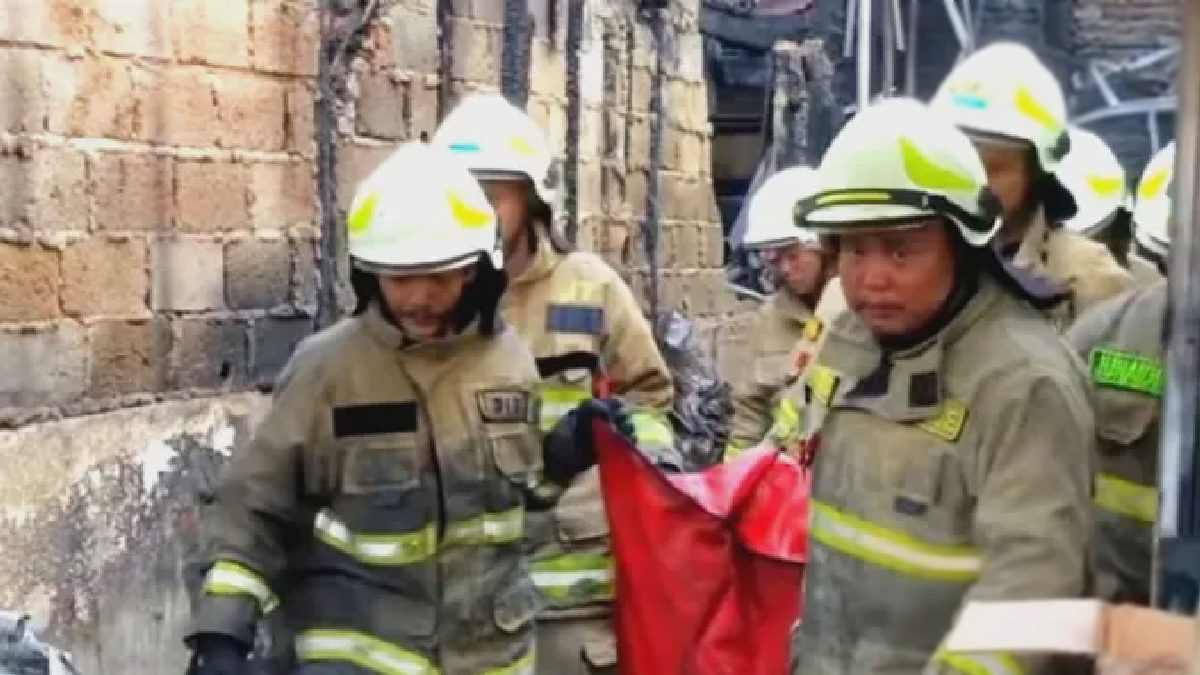 Korsleting Listrik Diduga Picu Kebakaran Maut di Pulo Gadung
