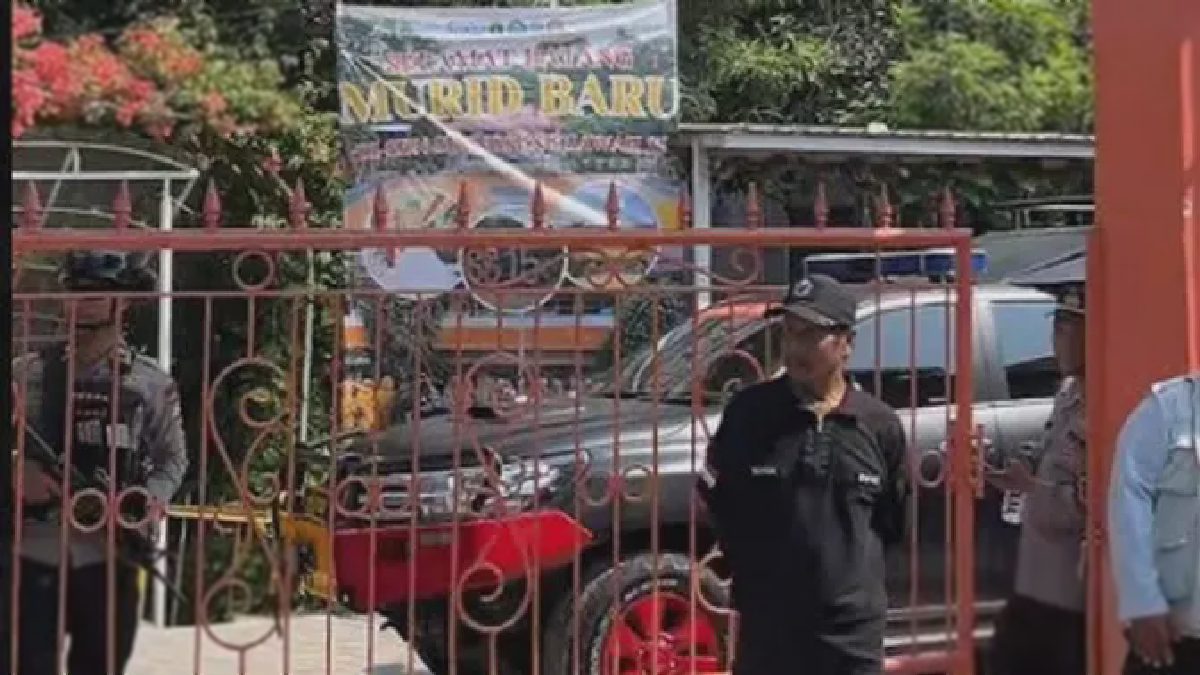 Tim Gegana dan Densus 88 Amankan SDN di Jagakarsa Pasca Ancaman Bom