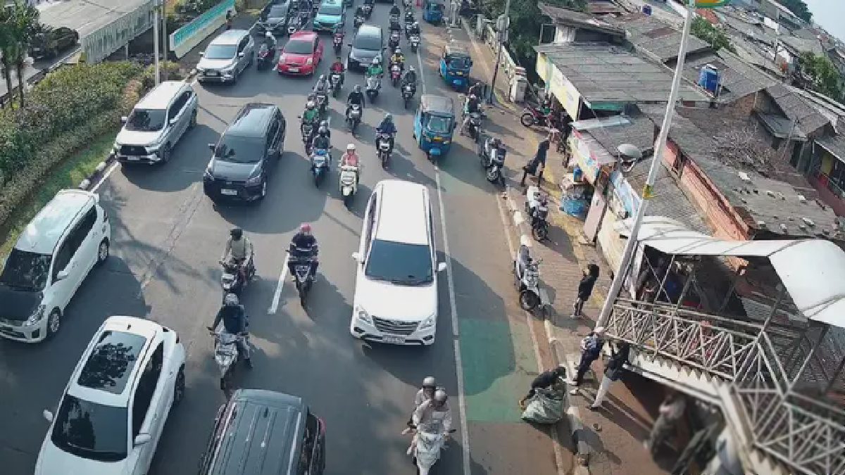 Hari Pertama Sekolah, Kepadatan Lalu Lintas Landa Ibu Kota