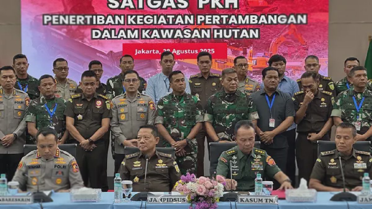 Kejagung Bentuk Satgas Penertiban Kawasan Hutan